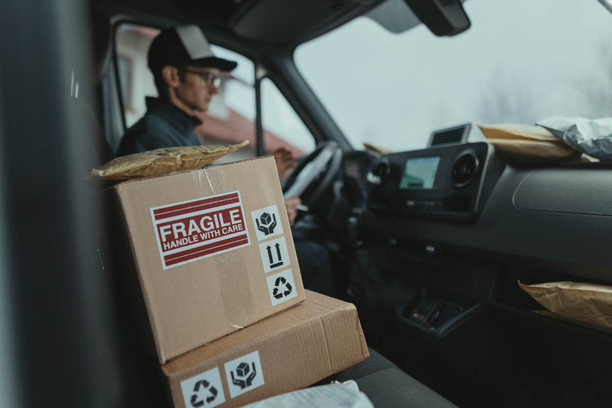 how dropshipping works